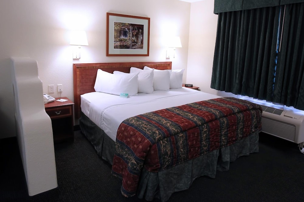 Garden Place Suites - photo 9