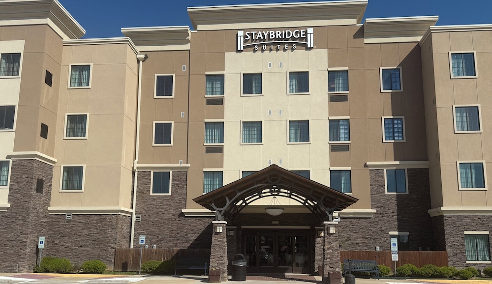 Staybridge Suites Denton by IHG - photo 7
