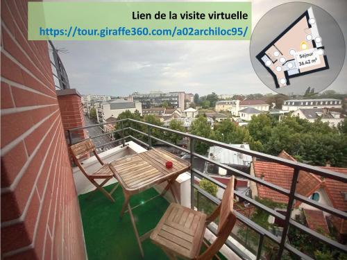 L'aigle Royal de Paris Gare Parking Et Terrasse — hotel in Argenteuil