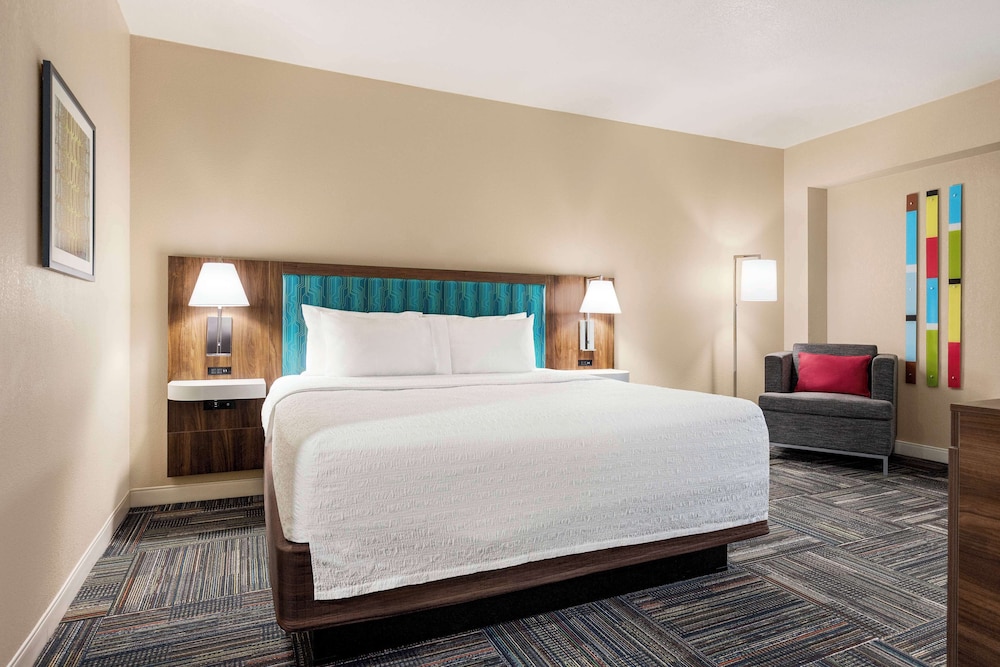 Hampton Inn Atlanta Stone Mountain - photo 11