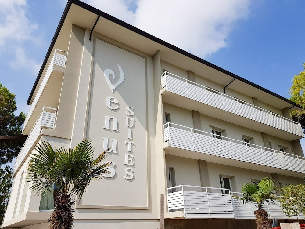 Venus Suites — 4-Star Luxury Hotel in Cervia, Italy