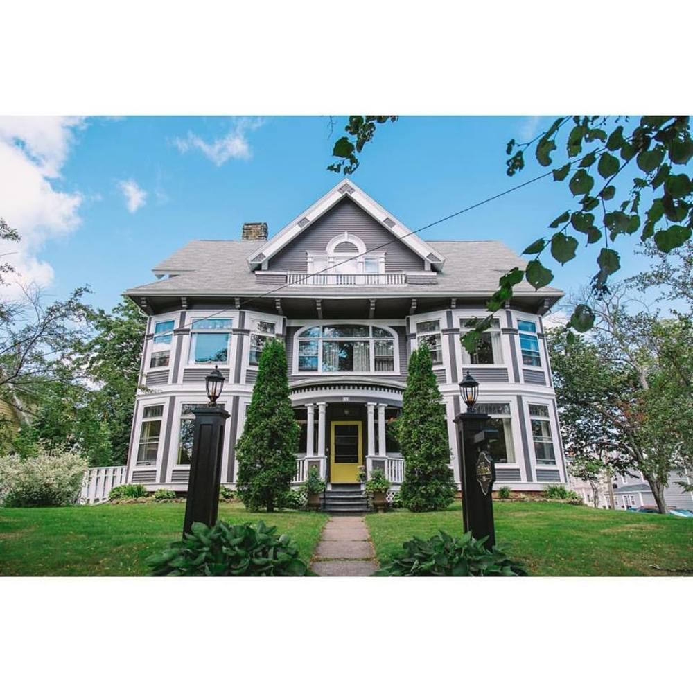The Hillhurst Inn in Charlottetown, Canada