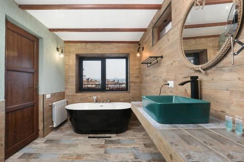 Honeymoon Apartments in Old Tbilisi