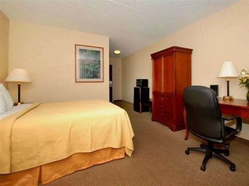 Quality Inn & Suites Danville - photo 3