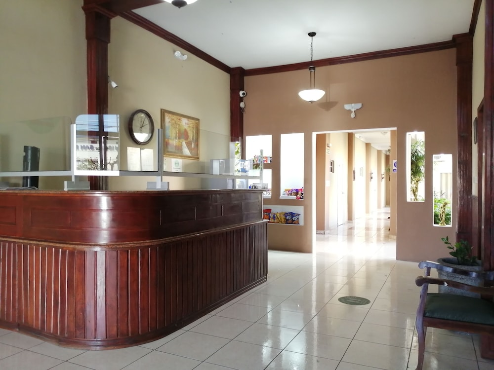 Hotel Plaza Floresta in San Miguel, El Salvador