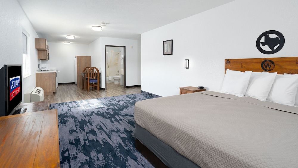 Atria Hotel and RV McGregor - photo 5