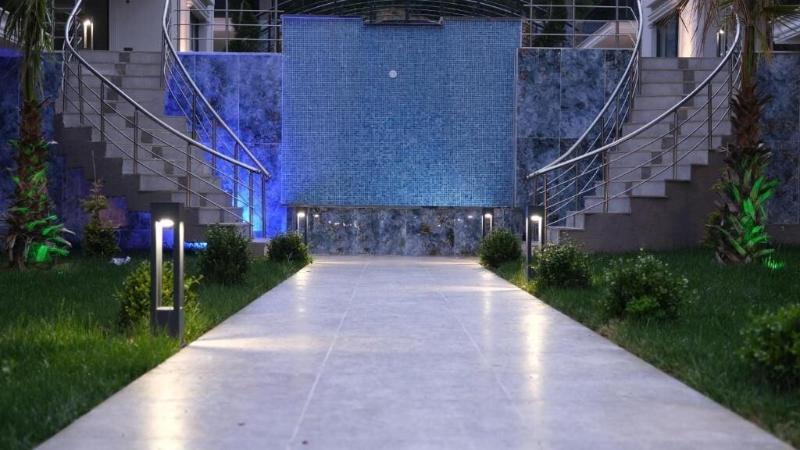Flower City Suits — Yalova — photo 2