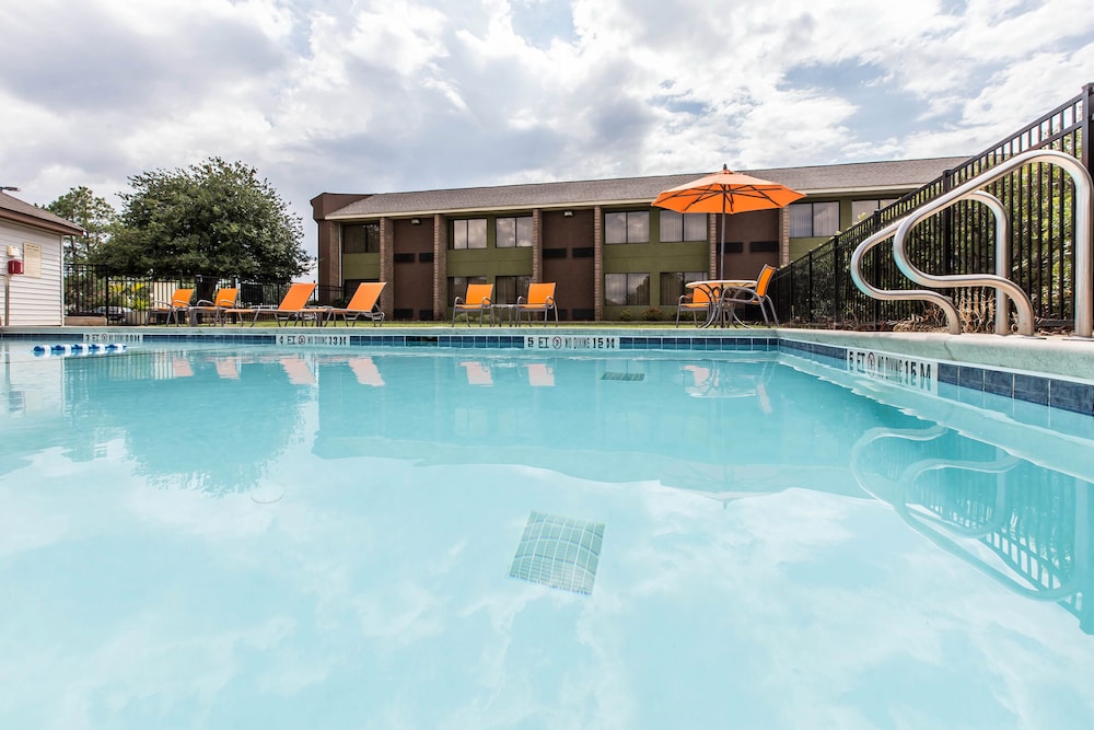 Comfort Inn Warner Robins Robins Air Force Base Area - photo 19