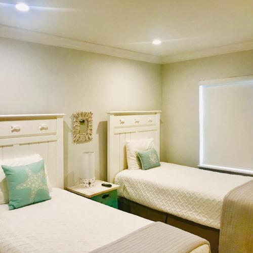 Sea Turtle Inn - photo 17