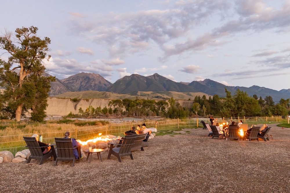 Under Canvas North Yellowstone - photo 42