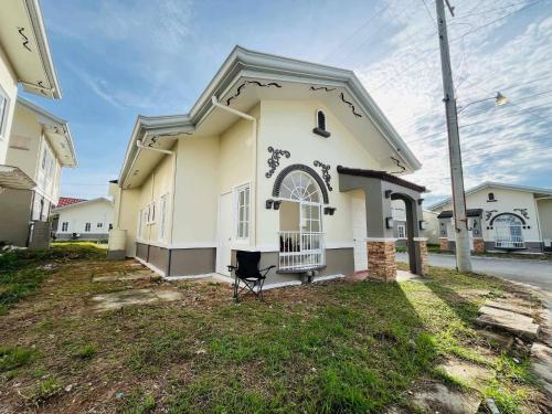 Casa Esperanza 1376 — 4-Star Luxury Hotel in Dauis, Philippines
