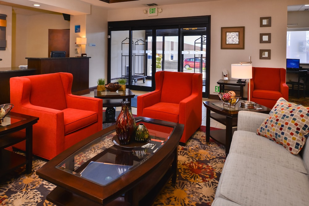 Holiday Inn Express Hotel & Suites Pittsburg by IHG - photo 83