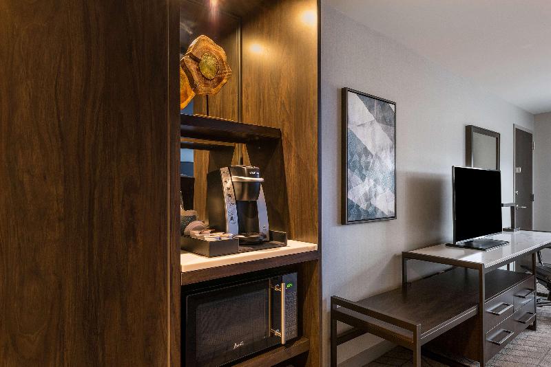 Hilton Garden Inn Hanover Lebanon - photo 104