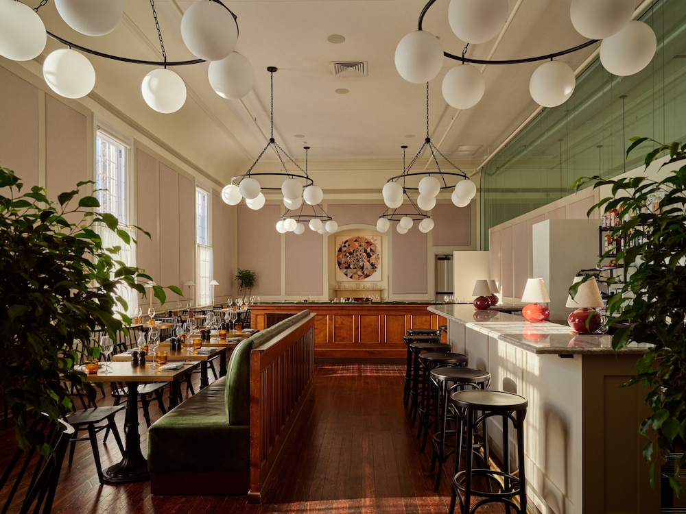 The Abner Hotel - photo 24