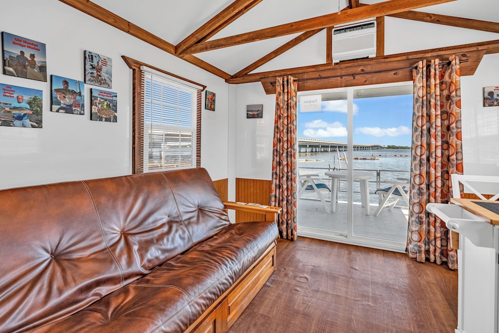 Old Wooden Bridge Resort & Marina - photo 68
