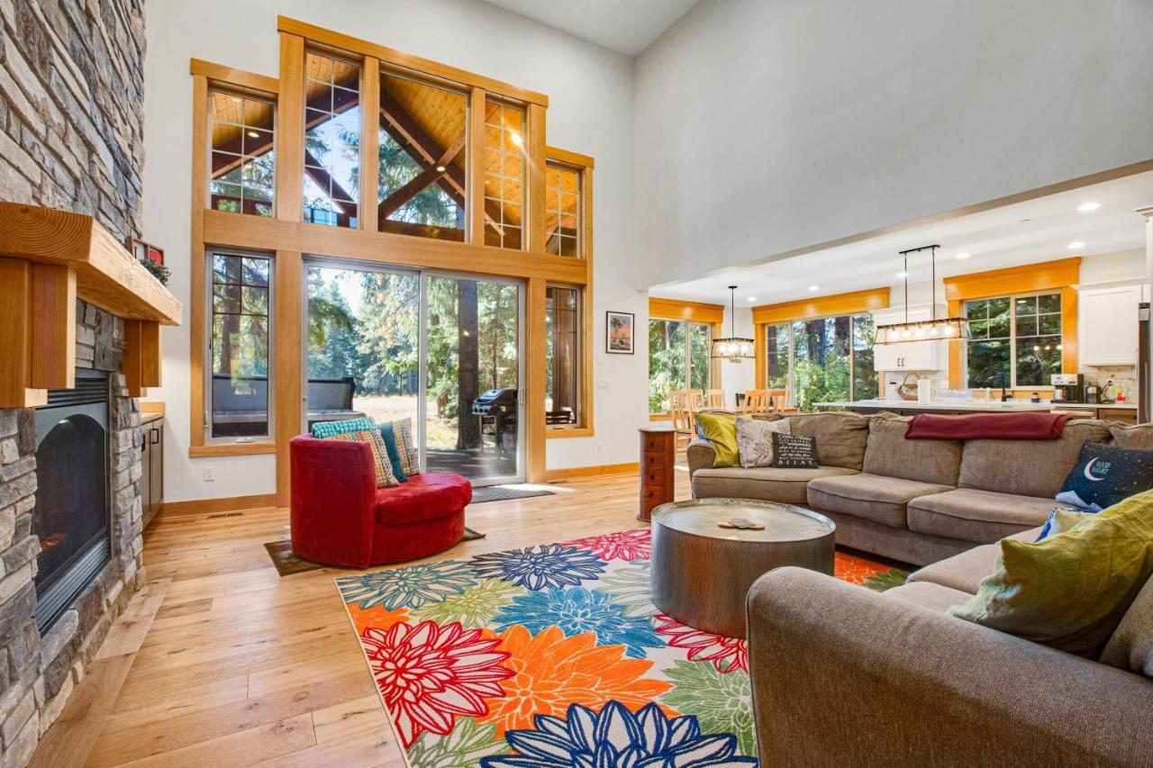 Snowberry Lodge — 4-Star Luxury Hotel in Cle Elum, United States