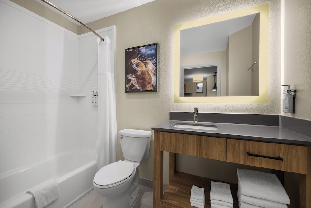 Candlewood Suites Hotel Texas City by IHG - photo 17