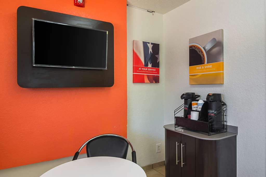 Motel 6 Tucker GA Atlanta Northeast - photo 24
