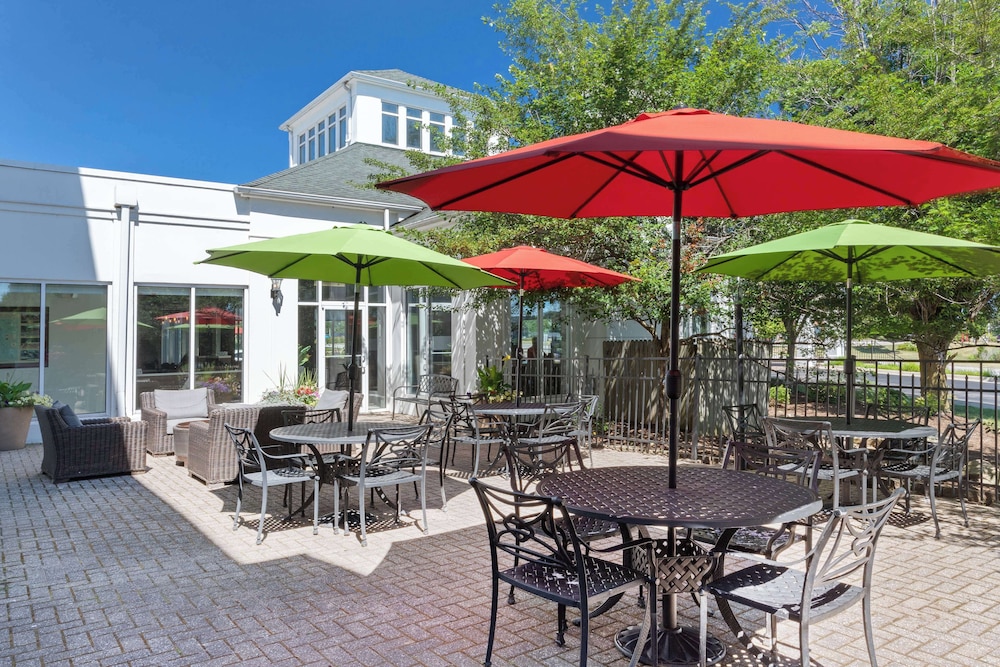 Hilton Garden Inn Chesterton - photo 40