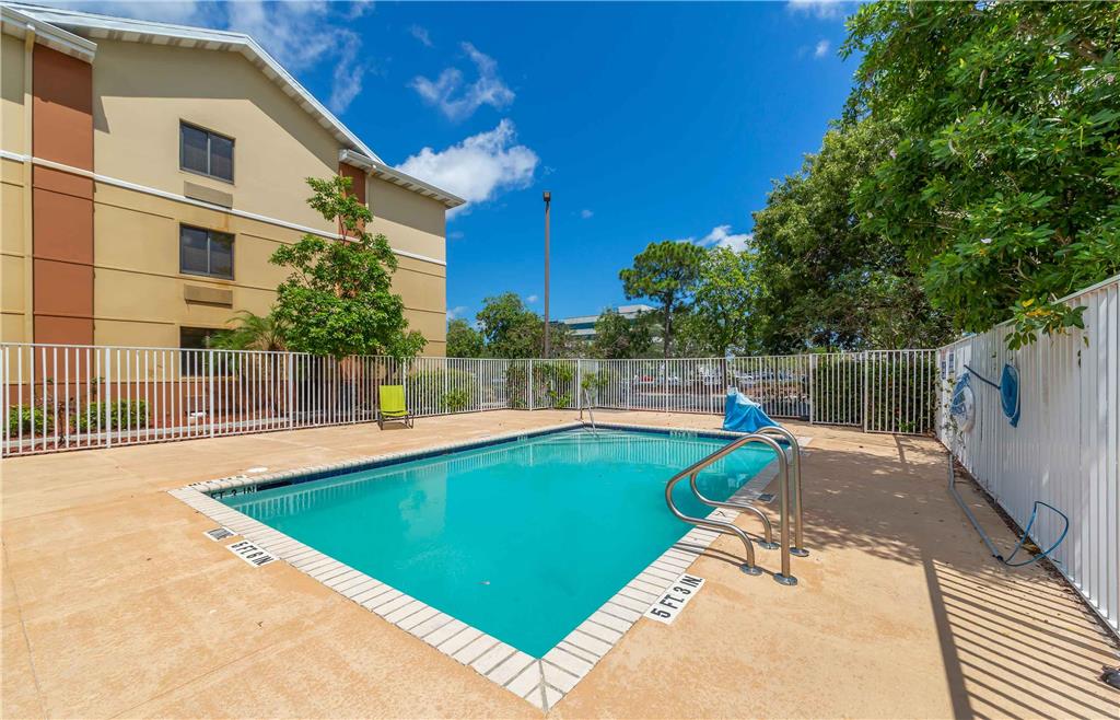 Extended Stay America Suites Ft Lauderdale Cyp Crk NW 6th Wy - photo 38