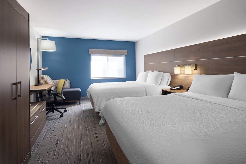 Holiday Inn Express Sheboygan Kohler by IHG - photo 10