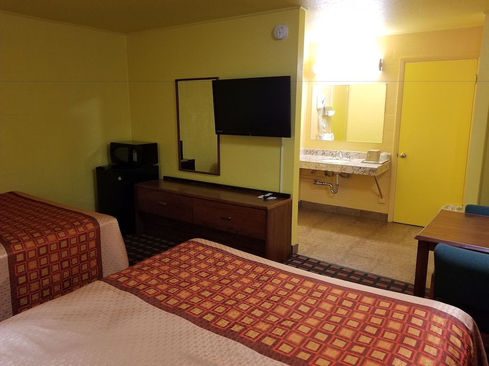 Motel 7 Rawlins - photo 22