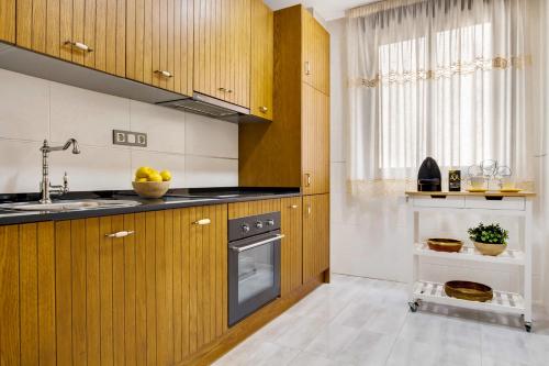 Malagasunapts City Centre Terrace Pool Parking — Malaga