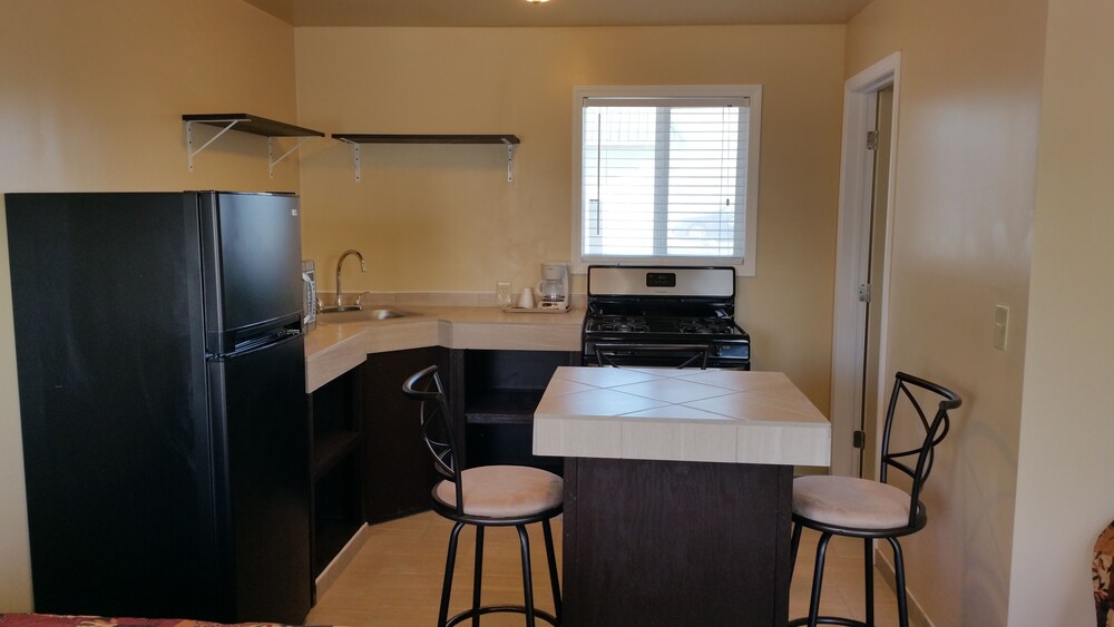 Bend Value Inn - photo 13
