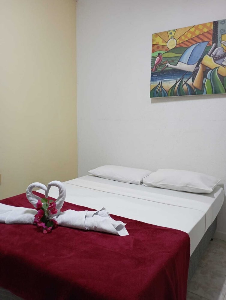 Hostel Pousada Flor de Paris in Maceio, Brasil