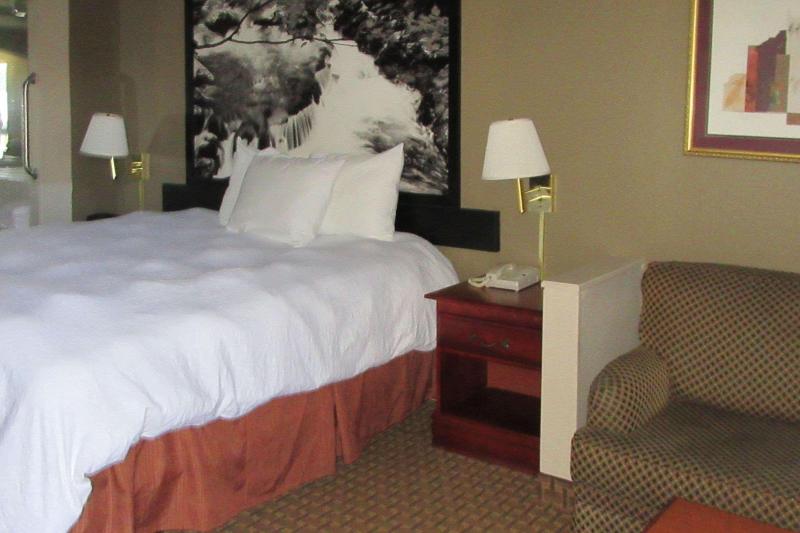 Super 8 by Wyndham Manchester TN - photo 37