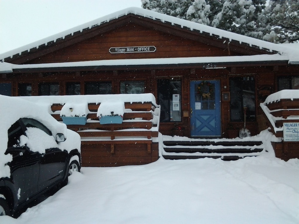 June Lake Villager - photo 126
