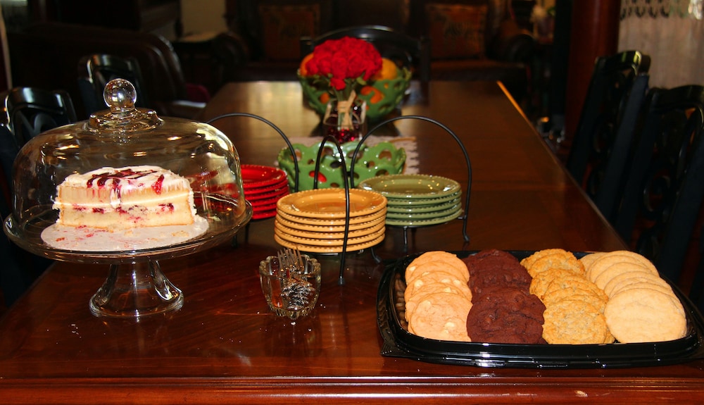 J. Paule's Fenn Inn - photo 20