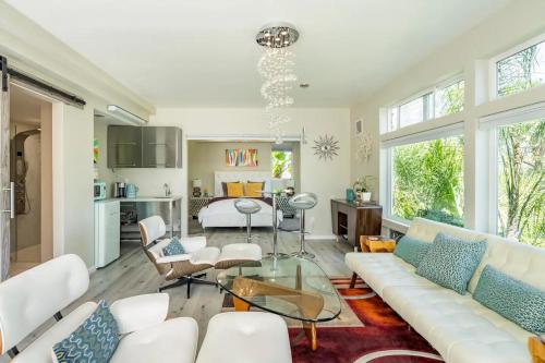 Private Luxury Suite with Views Near SF & Wine Country — 4-Star Luxury Hotel in San Rafael, United States