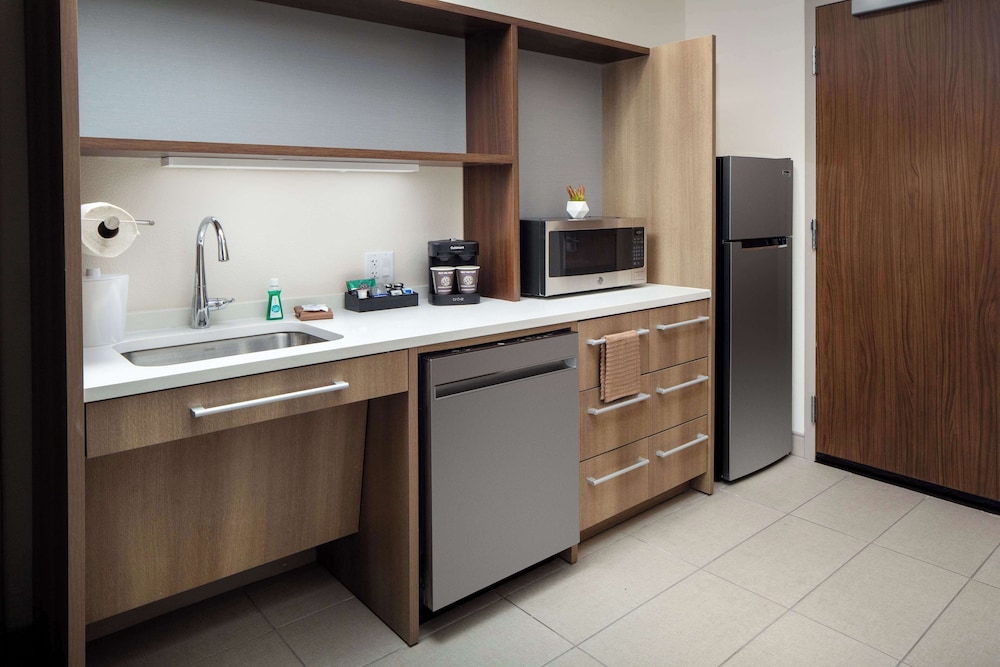 Home2 Suites by Hilton Lake Mary Orlando - photo 24