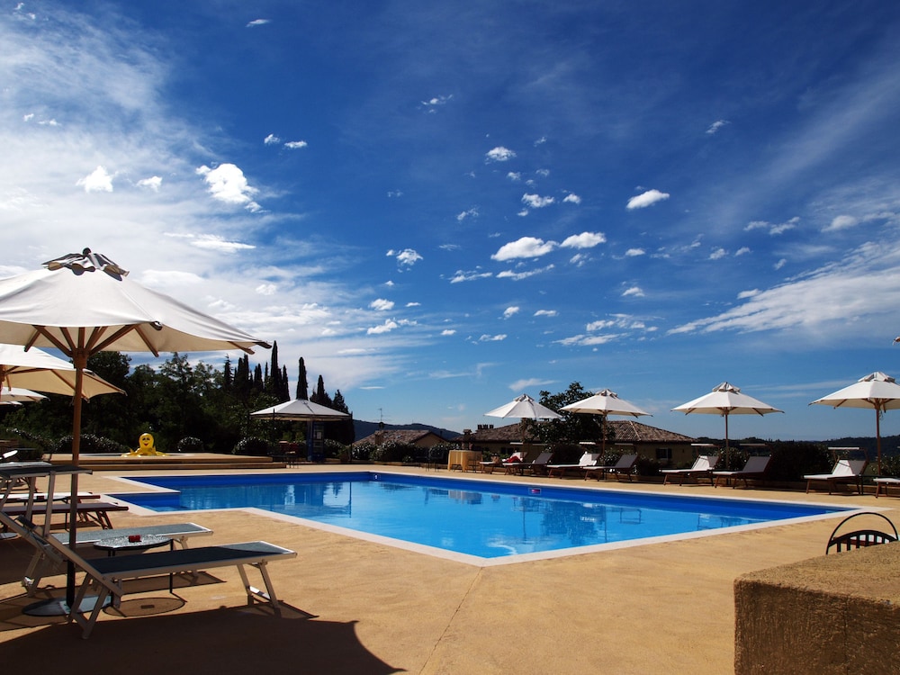 Resort Locanda San Verolo Boutique Hotel — 4-Star Luxury Hotel in Costermano, Italy