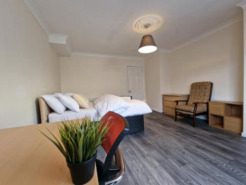 Nice Living Serviced Accommodations 6 - last minute hotel in Birmingham