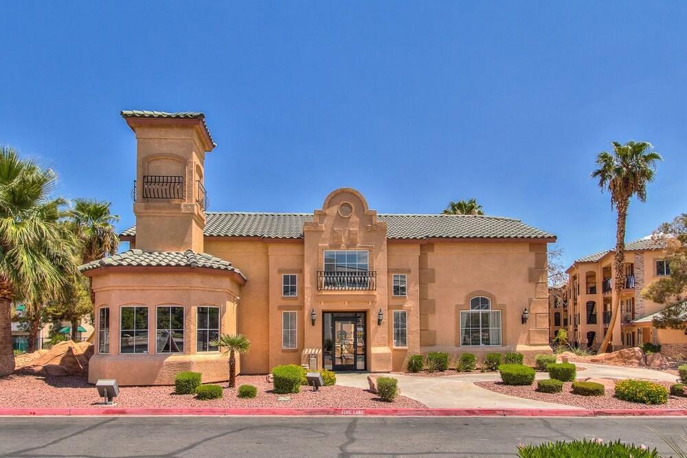 Emerald Suites Convention Center