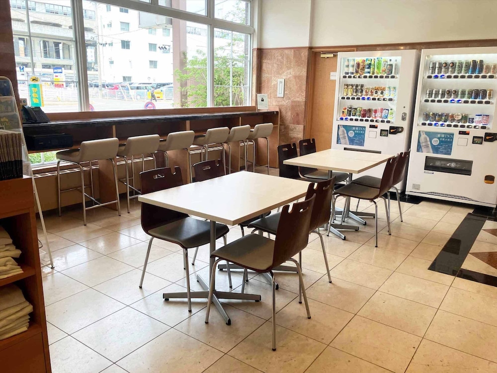 Toyoko Inn Shin yamaguchi eki Shinkansen guchi — Yamaguchi — photo 2