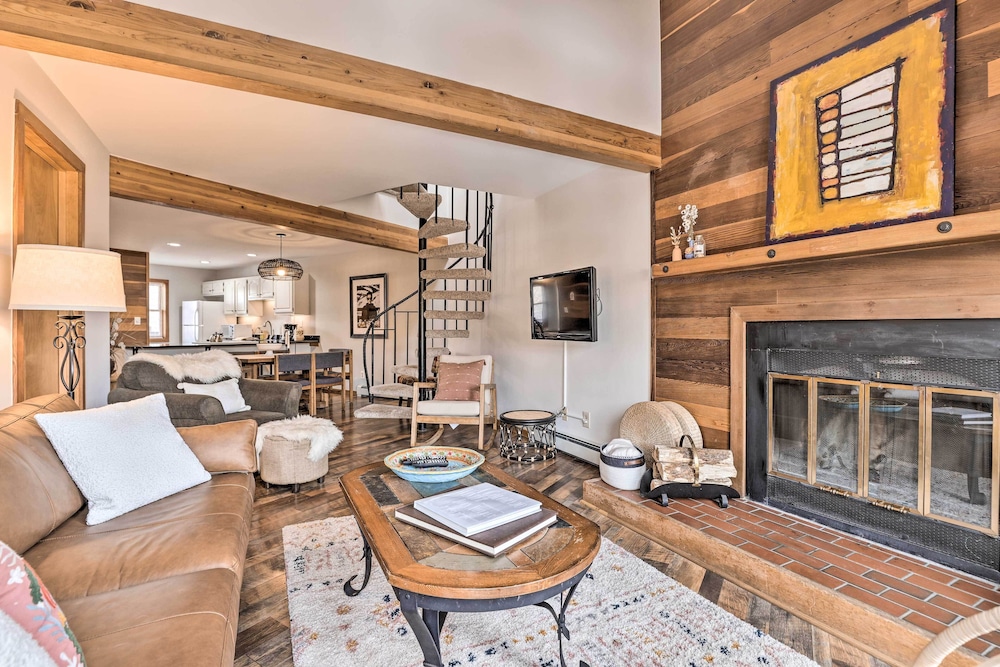 Private Balcony and Resort Perks Silverthorne Condo - photo 4