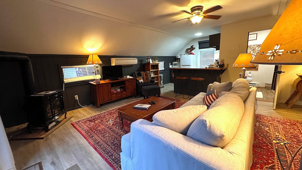 Phineas Swann Inn & Spa - photo 100