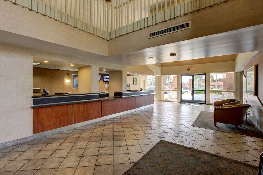 Motel 6 Irvine Orange County Airport - photo 20