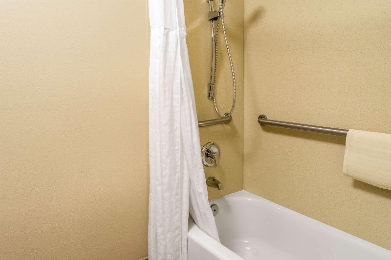 Comfort Inn Portland near I 84 and I 205 - photo 31
