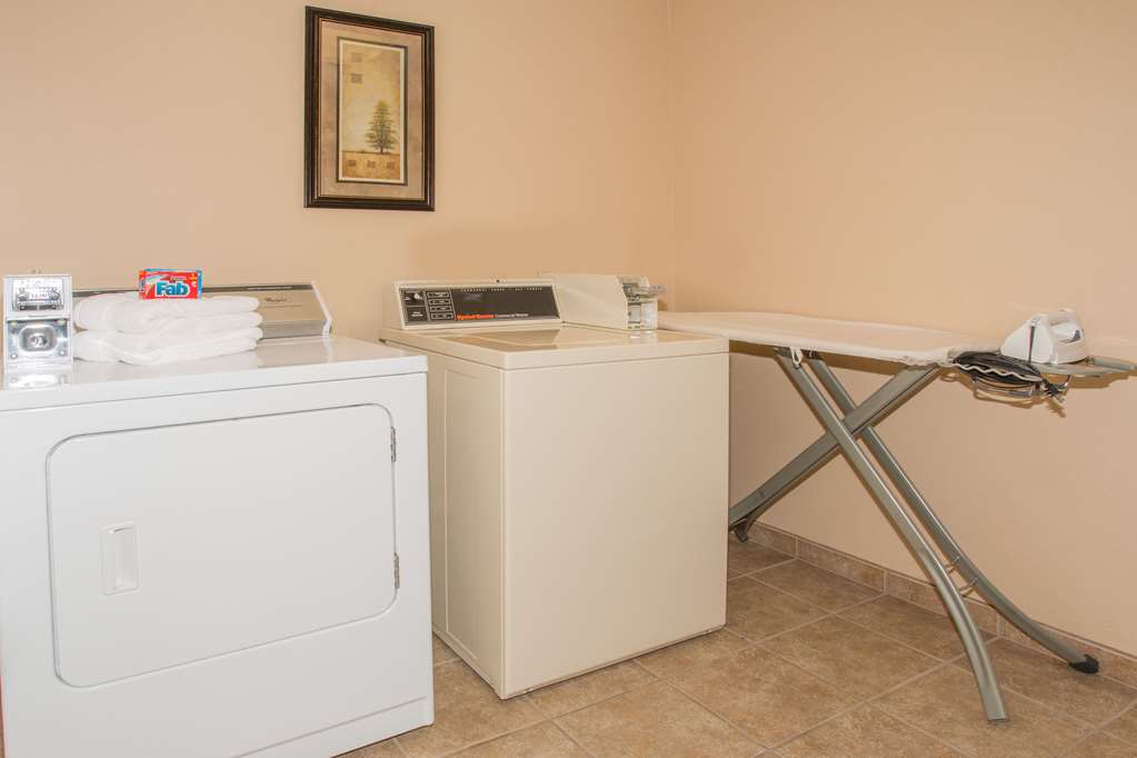 Days Inn by Wyndham Manitou Springs - photo 27
