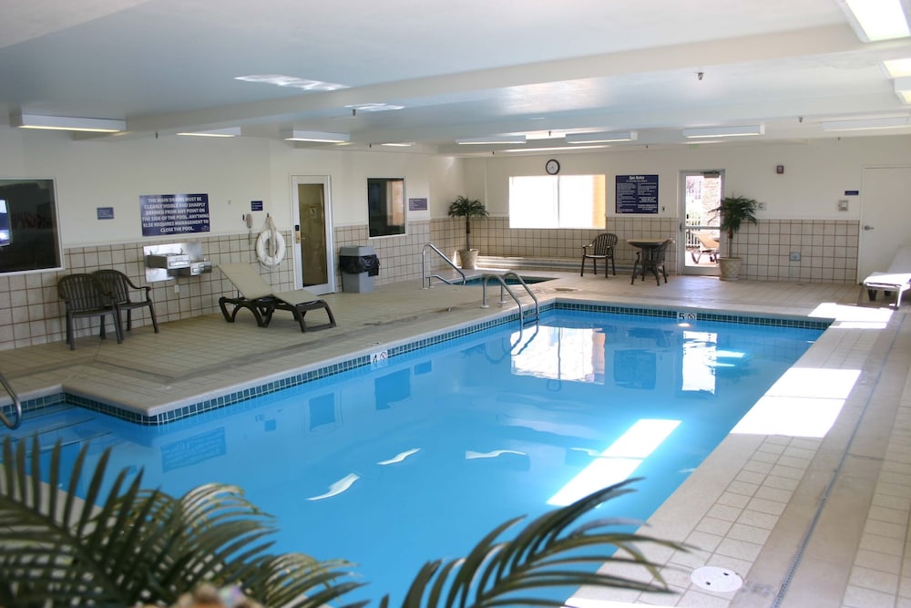 Crystal Inn Hotel & Suites Great Falls - photo 10