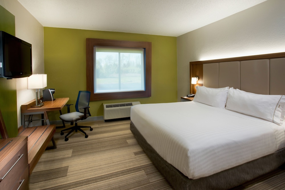 Holiday Inn Express Nashville Airport an IHG Hotel - photo 5