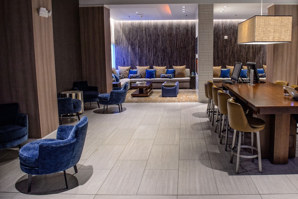 Crowne Plaza Dulles Airport by IHG - photo 72