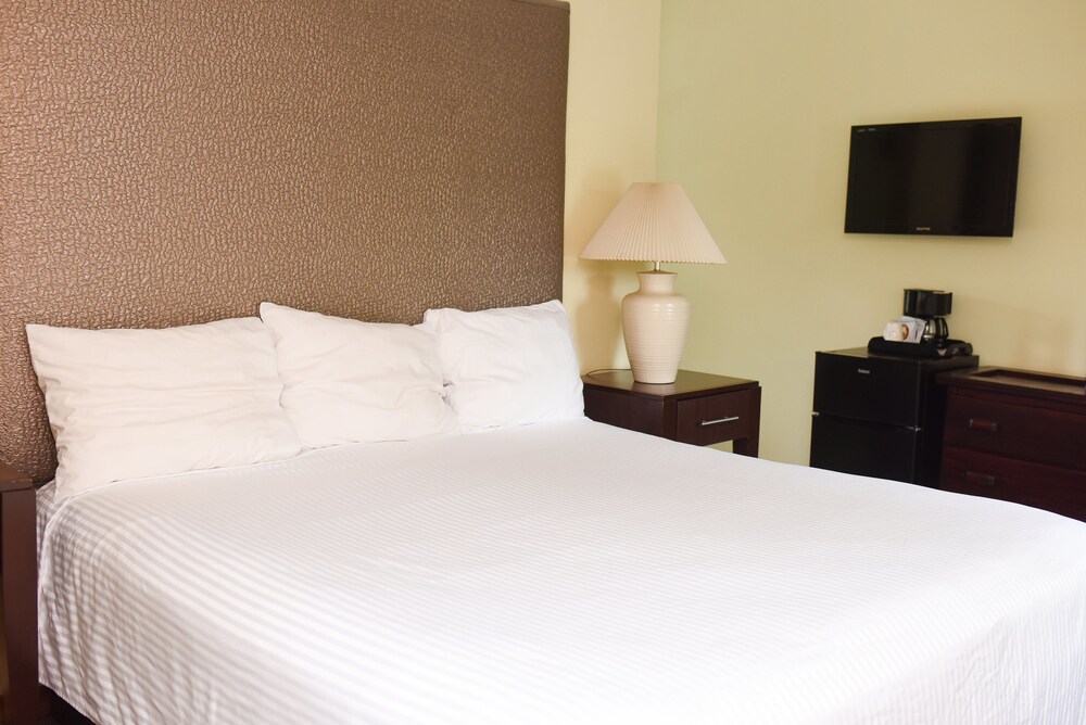 Chestnut Grove Resort - photo 13