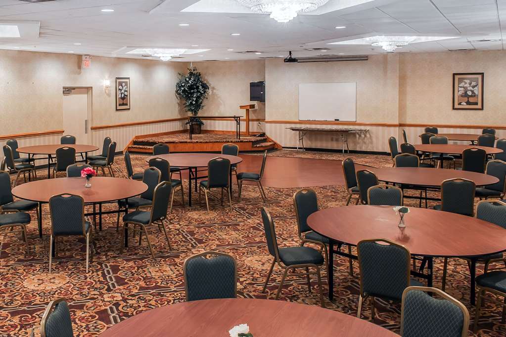 Quality Inn Hackettstown Long Valley - photo 23