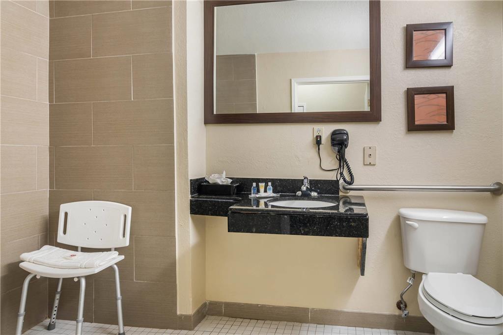 Comfort Inn & Suites Atlanta Smyrna - photo 10