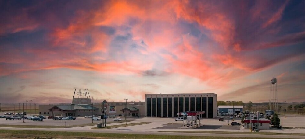 Dakota Sioux Casino & Hotel — hotel in Watertown